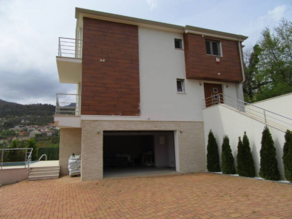Haus in Opatija, Kroatien, 275 m² - Foto 1