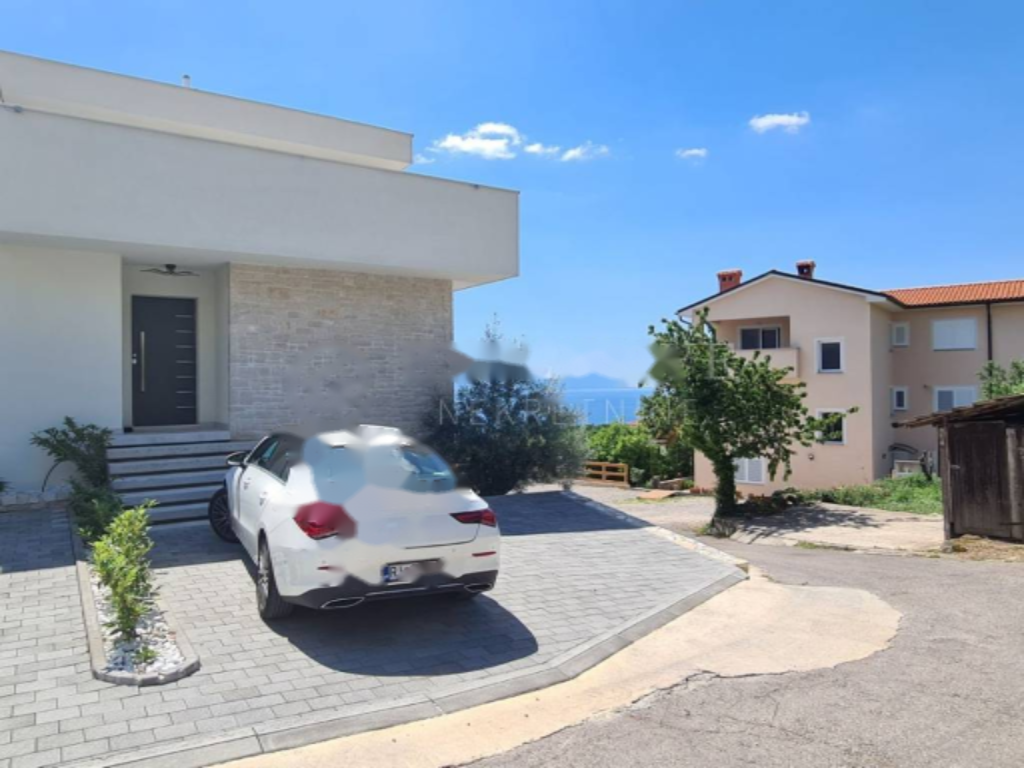 Haus in Opatija, Kroatien, 250 m² - Foto 1