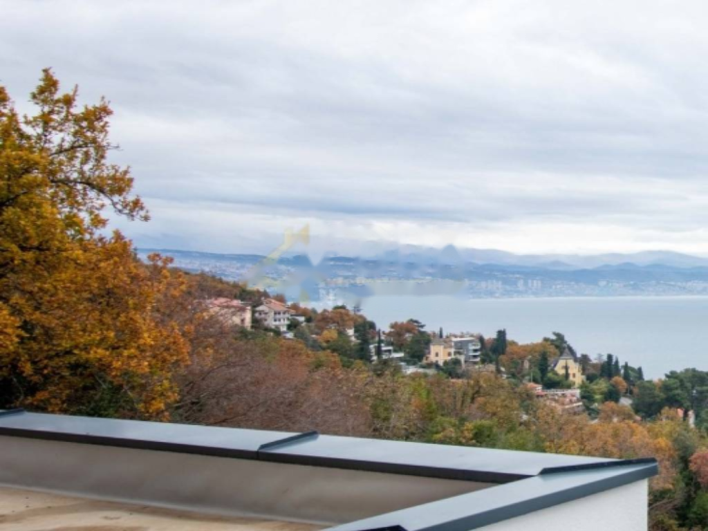 Casa en Opatija, Croacia, 267 m² - imagen 2