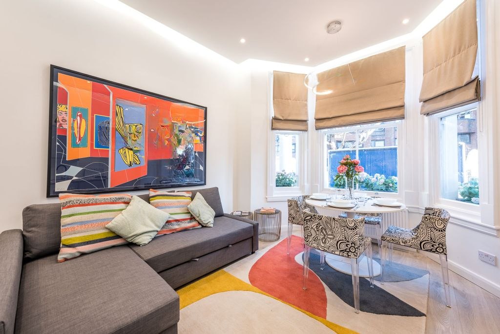 Flat in London, United Kingdom, 50 m² - picture 4