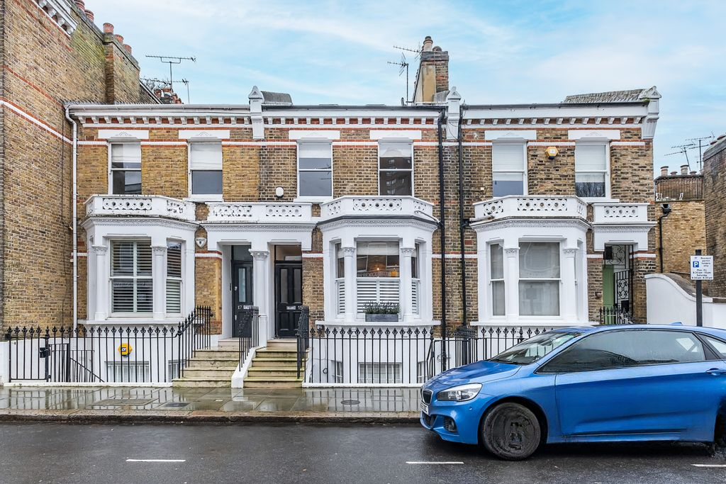 Flat in London, United Kingdom, 180 m² - picture 10