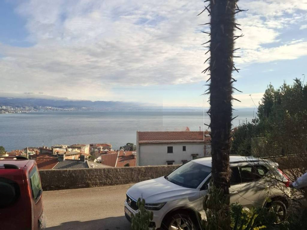 Flat in Opatija, Croatia, 56 m² - picture 1