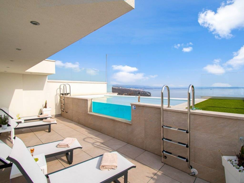 Casa en Opatija, Croacia, 250 m² - imagen 3