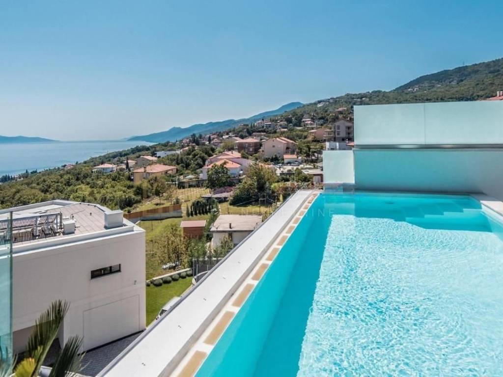 Casa a Opatija, Croazia, 220 m² - foto 11