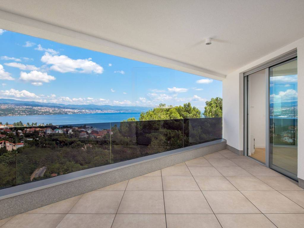 Flat in Opatija, Croatia, 245 m² - picture 15