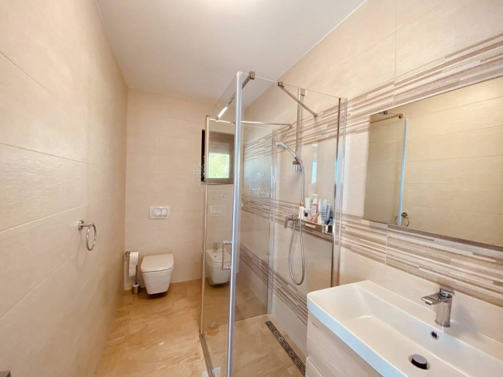 Casa a Opatija, Croazia, 250 m² - foto 16