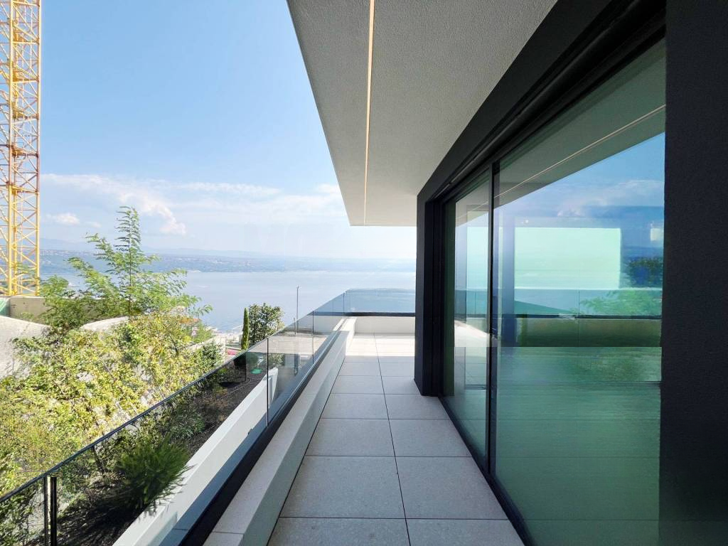 Flat in Opatija, Croatia, 120 m² - picture 1