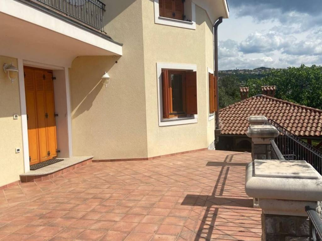 Haus in Opatija, Kroatien, 350 m² - Foto 1