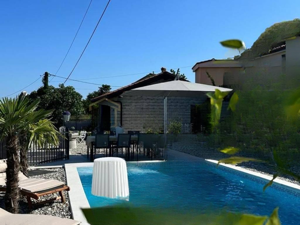 Casa a Opatija, Croazia, 328 m² - foto 2