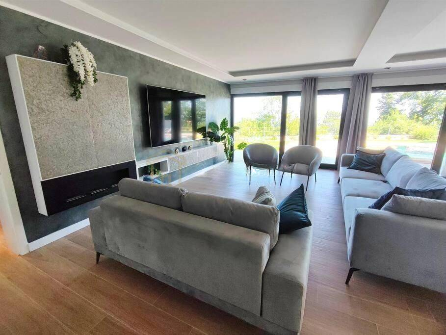 Casa en Opatija, Croacia, 400 m² - imagen 7