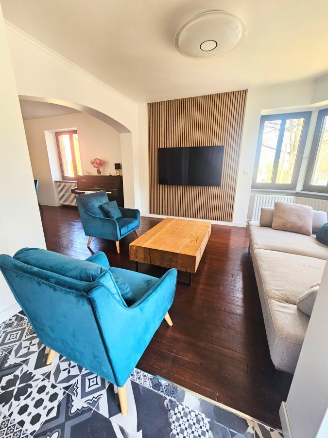 Maison au Luxembourg, Luxembourg, 220 m² - image 2