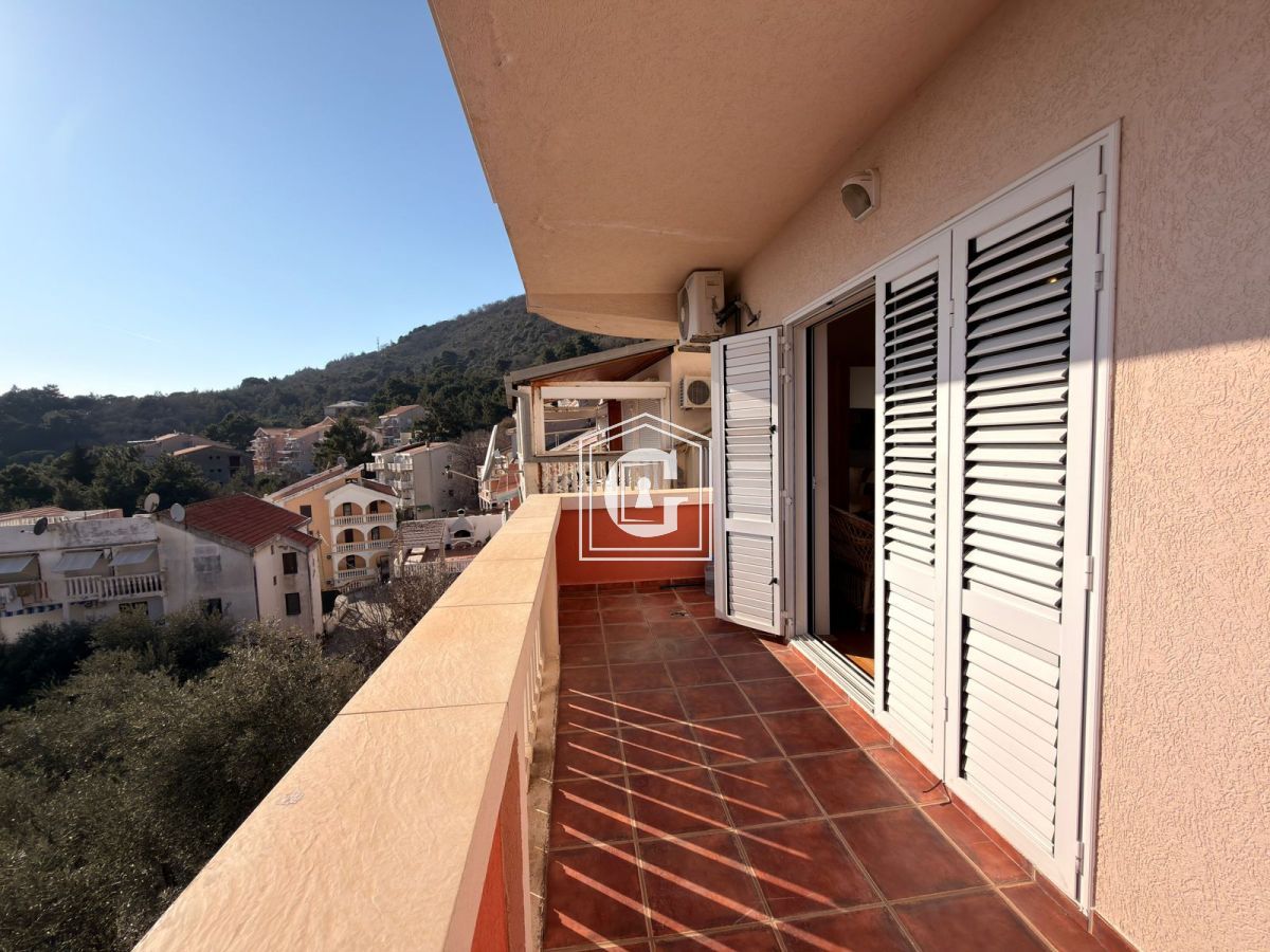 Appartamenti a Petrovac, Montenegro, 59 m² - foto 12