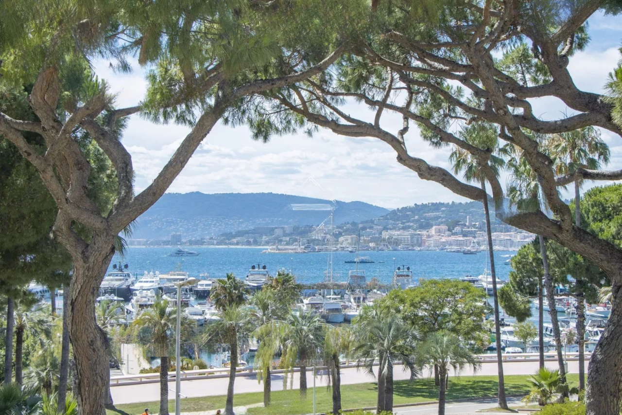 Appartamento a Cannes, Francia, 103 m² - foto 2
