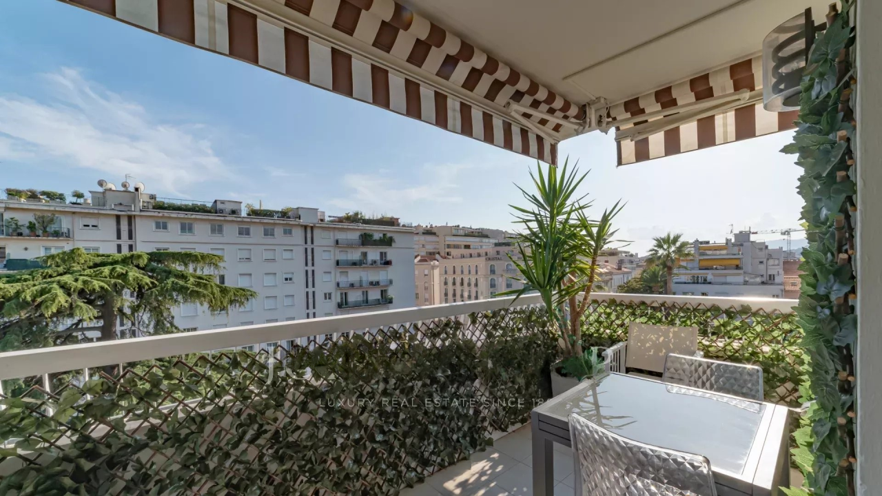 Maison à Cannes, France, 74 m² - image 4