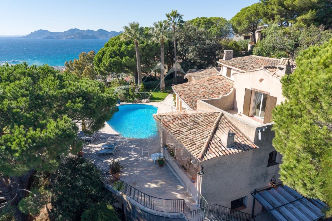 Wohnung in Cannes, Frankreich, 395 m² - Foto 1