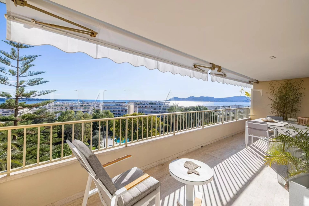 Wohnung in Cannes, Frankreich, 104 m² - Foto 1