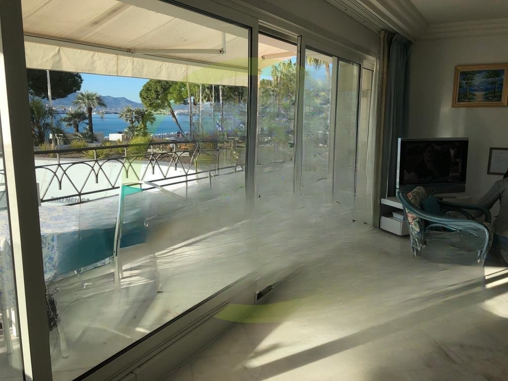 Flat in Cannes, France, 93 m² - picture 2