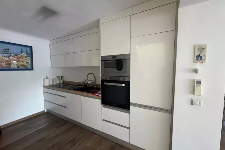 Flat in Cannes, France, 200 m² - picture 2