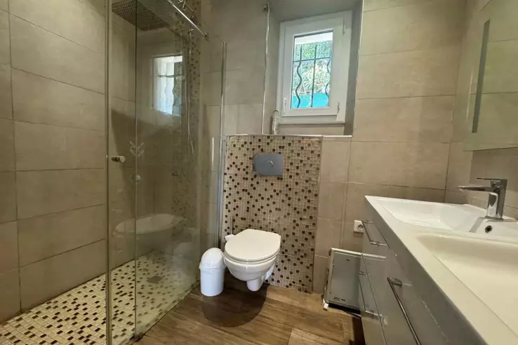 Flat in Cannes, France, 200 m² - picture 3