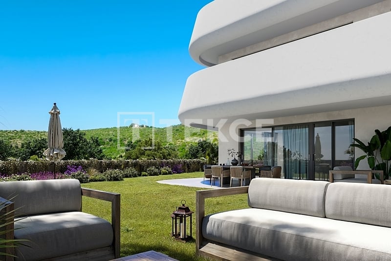 Apartment in Casares, Spain, 86 m² - picture 7