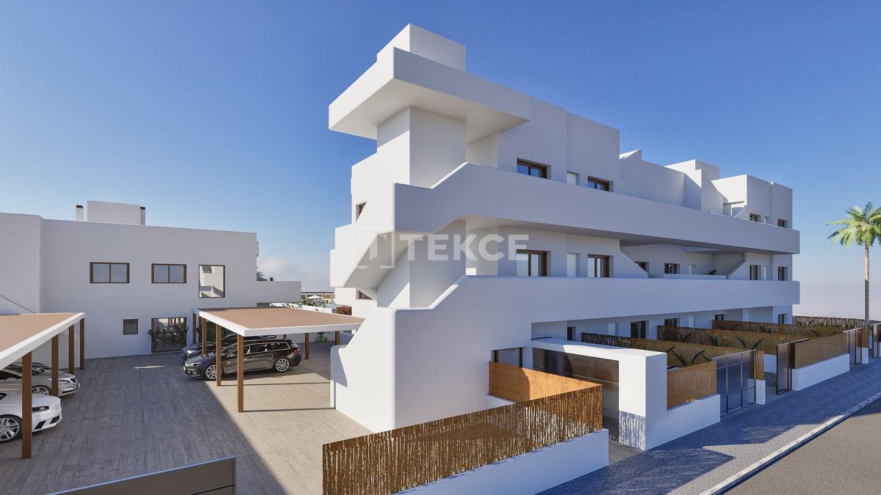 Apartment in Los Alcazares, Spain, 67 m² - picture 9