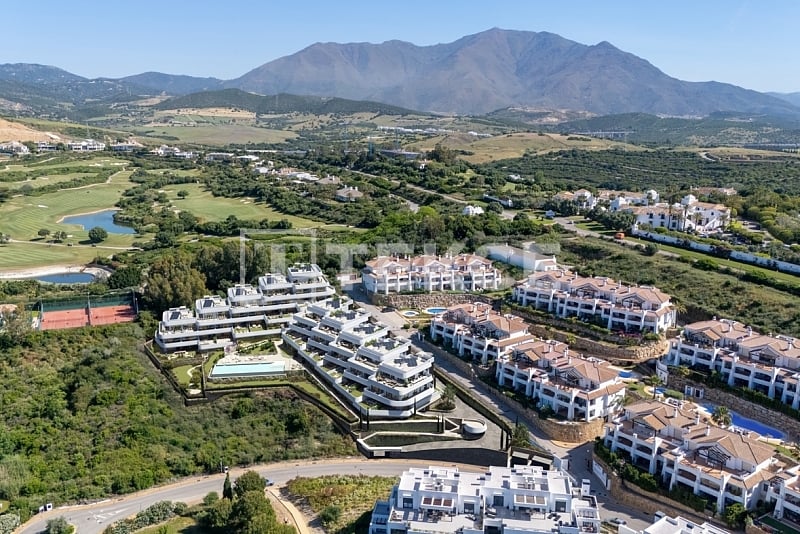 Apartamento en Casares, España, 86 m² - imagen 9