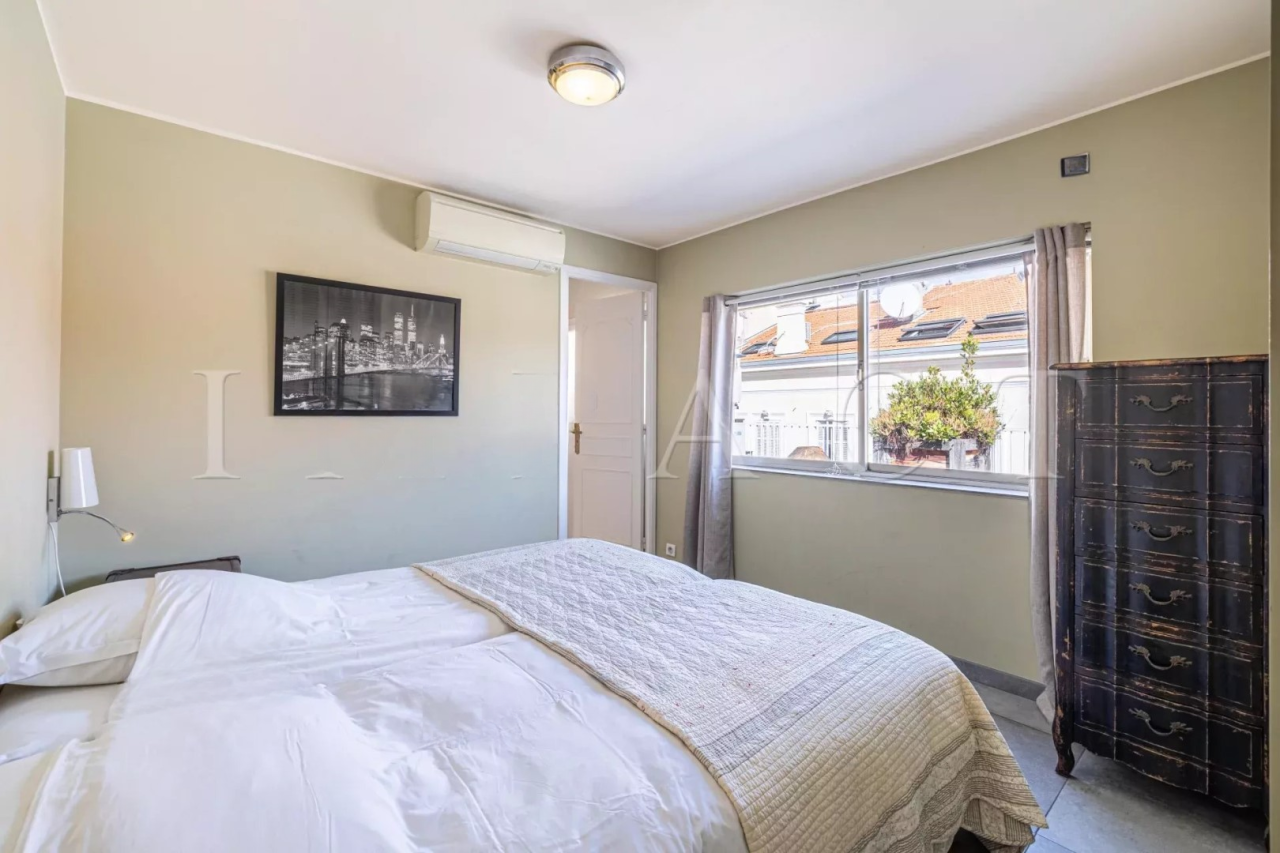 Flat in Cannes, France, 127 m² - picture 11