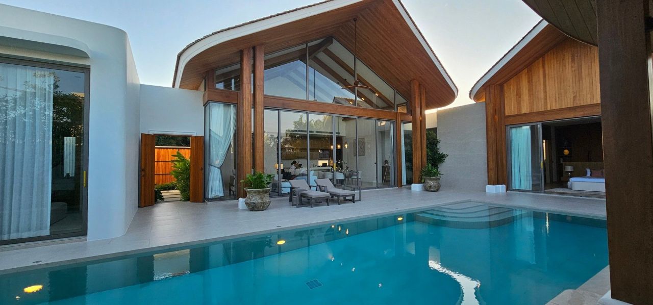 Villa sull'isola di Phuket, Thailandia, 458 m² - foto 1
