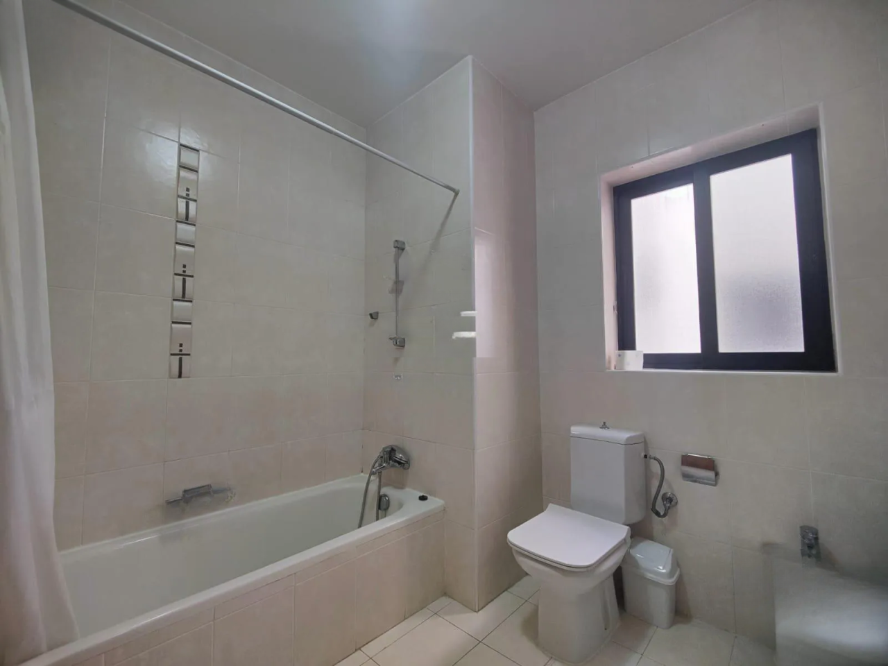 Flat in San Lawrenz, Malta, 122 m² - picture 9