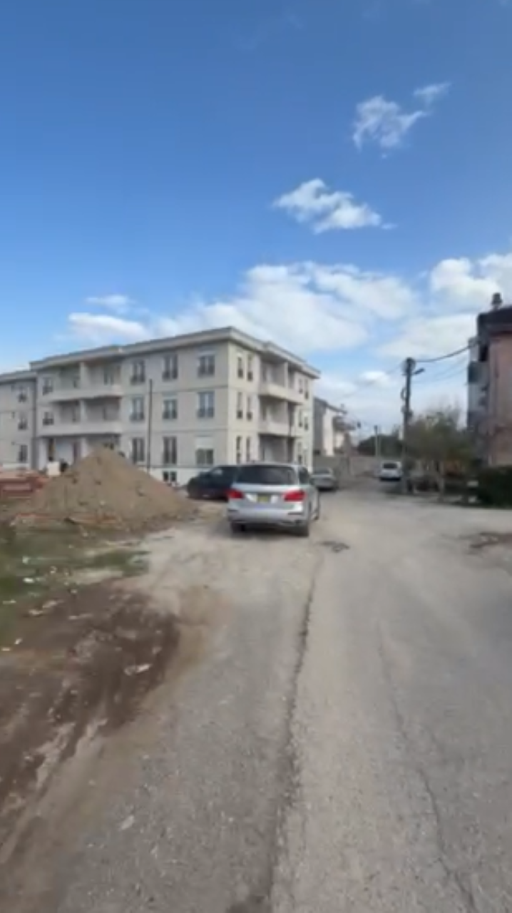 Grundstück in Podgorica, Montenegro, 5 869 m² - Foto 3