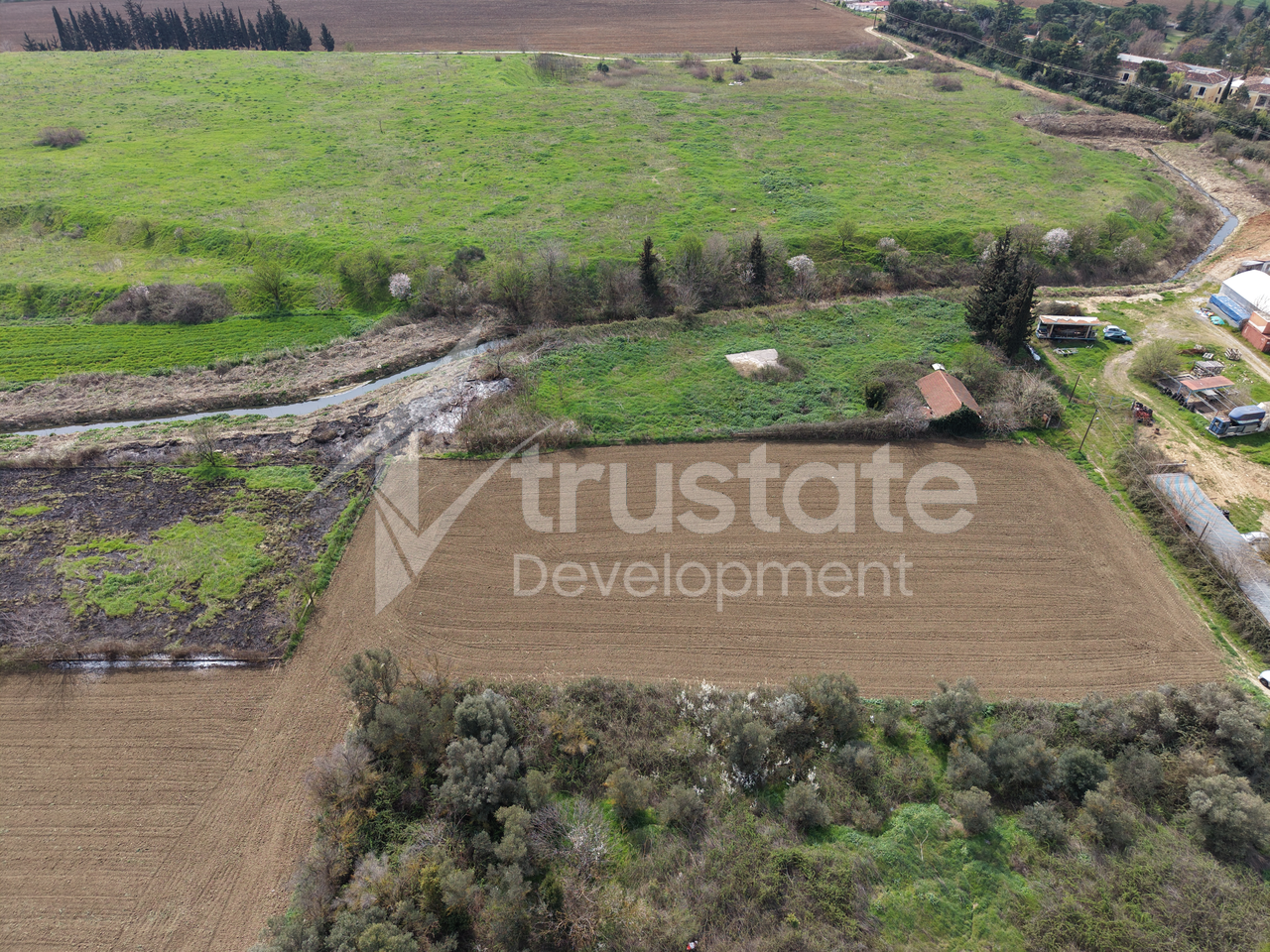 Terreno en Salónica, Grecia, 4 900 m² - imagen 4