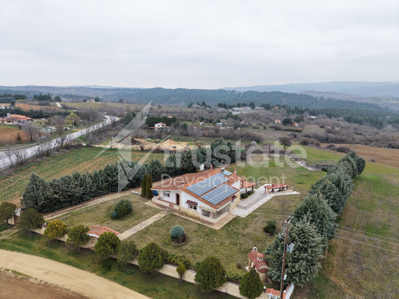 Villa in Thessaloniki, Griechenland, 400 m² - Foto 1