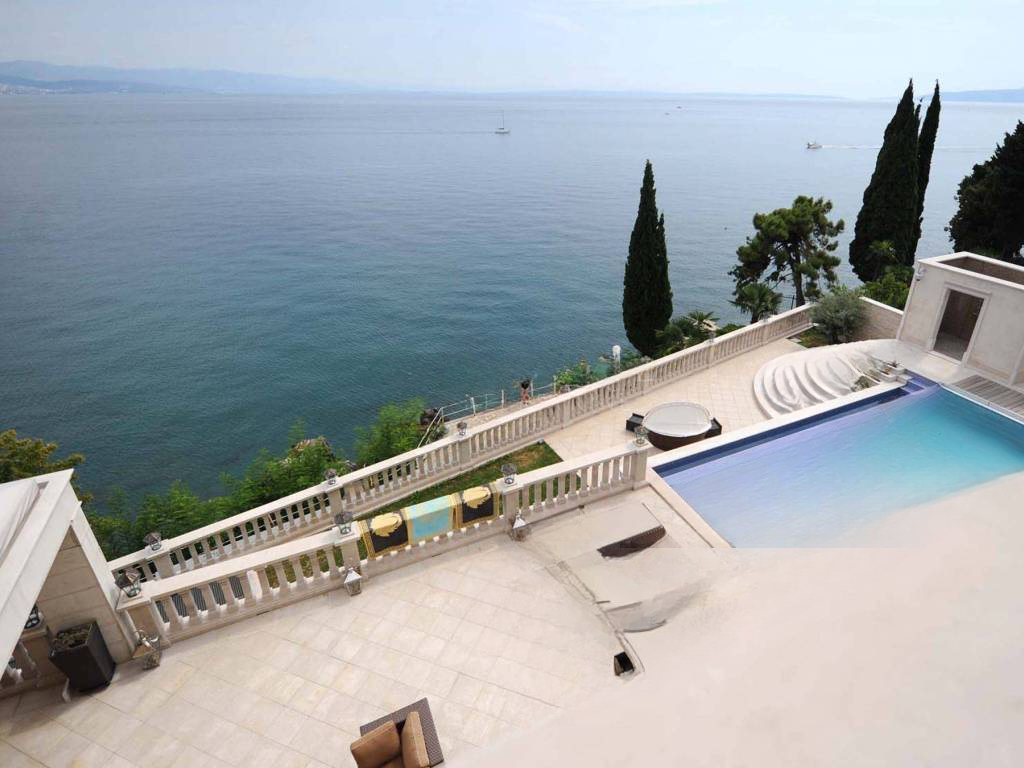 Casa a Opatija, Croazia, 1 354 m² - foto 7