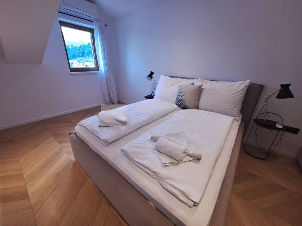 Flat in Opatija, Croatia, 135 m² - picture 9