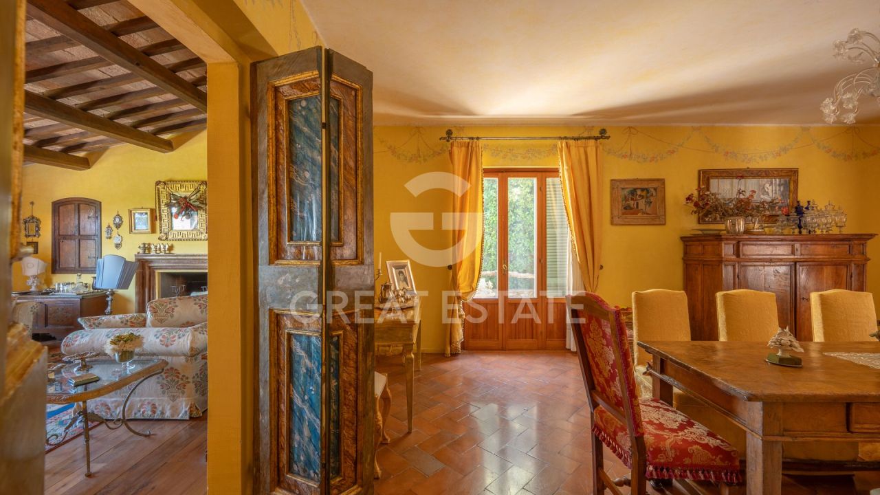 Villa à Spoleto, Italie, 382.5 m² - image 10