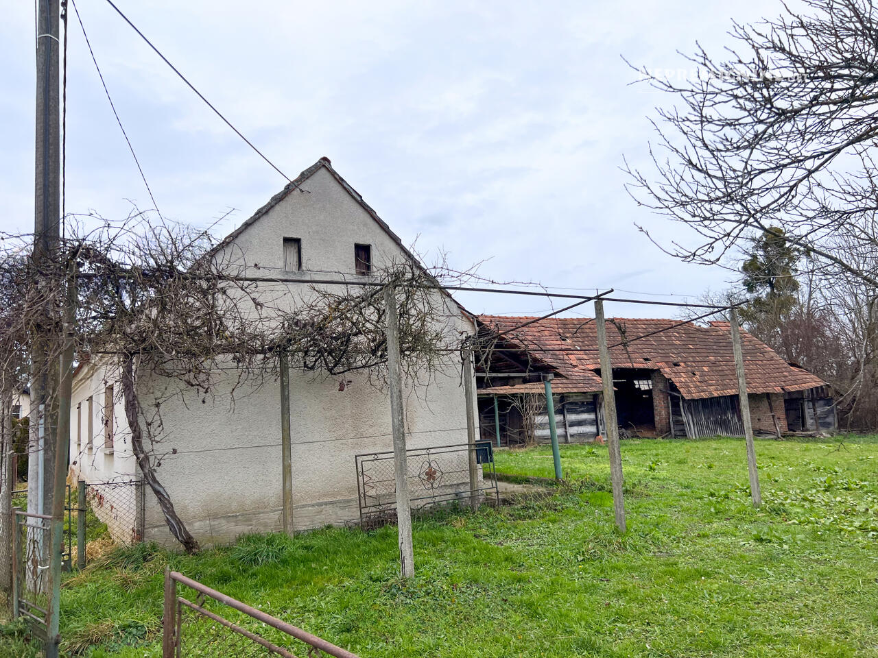 Casa a Lendava, Slovenia, 100 m² - foto 1