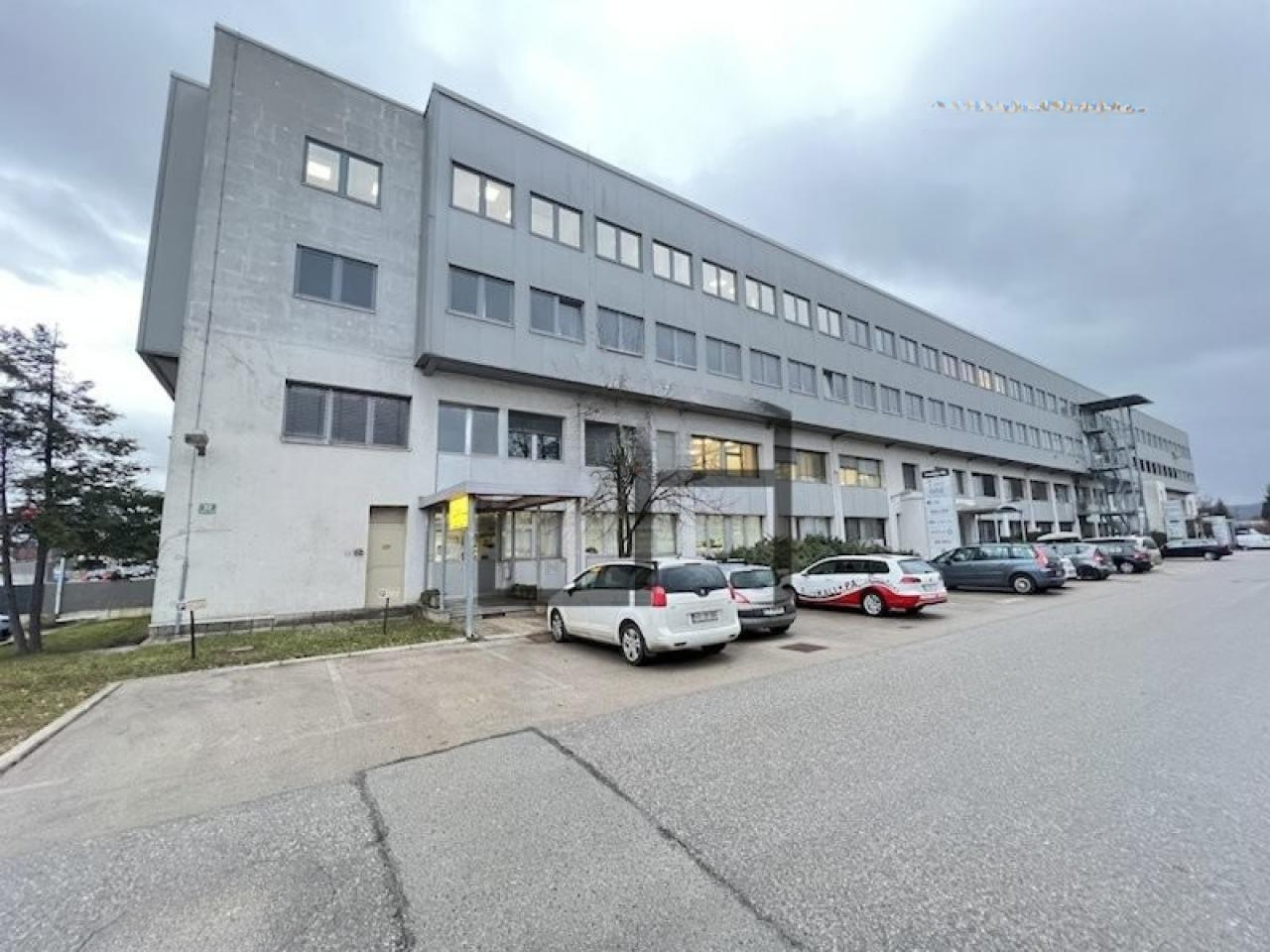 Büro in Ljubljana, Slowenien, 168 m² - Foto 1