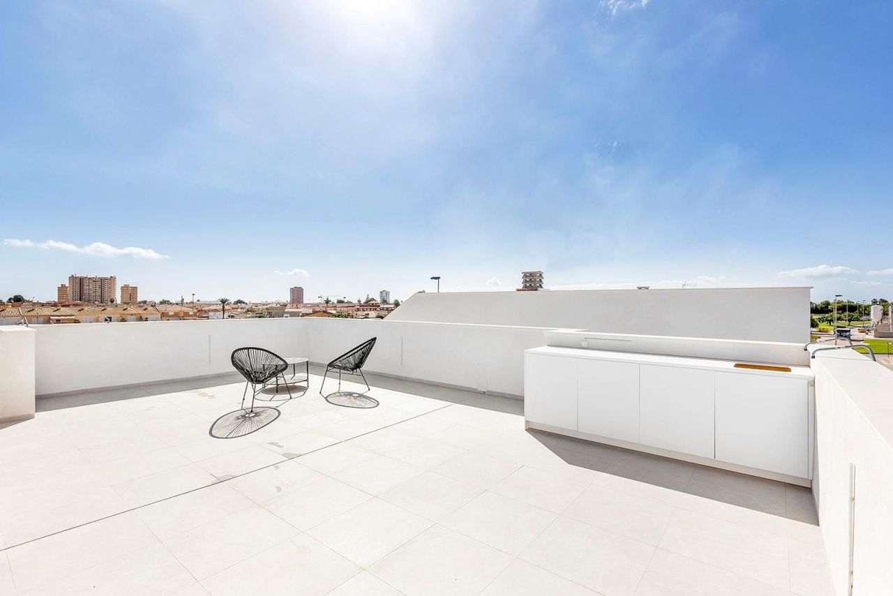 Villa en Los Alcázares, España, 90 m² - imagen 4