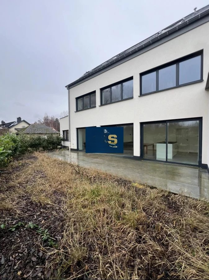 Flat in Luxembourg, Luxembourg, 135 m² - picture 4