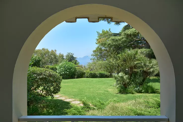 Flat in Cannes, France, 41 m² - picture 1