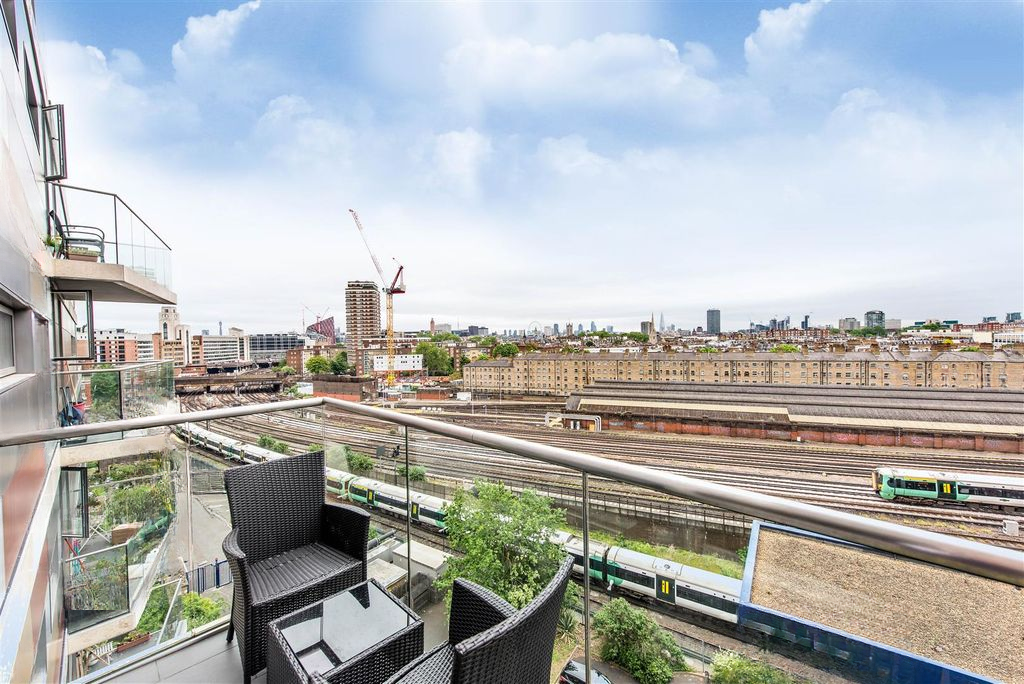 Appartement à Londres, Royaume-Uni, 525 m² - image 2