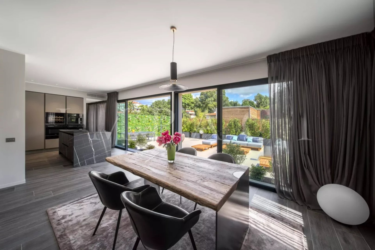 Appartamento a Cannes, Francia, 125 m² - foto 4