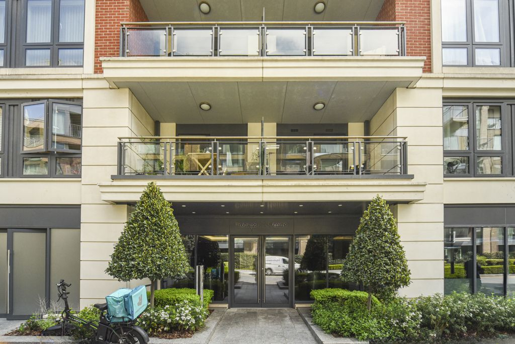 Flat in London, United Kingdom, 28 m² - picture 1