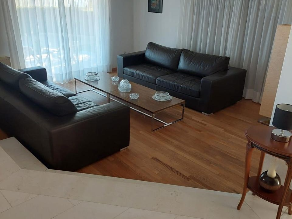 Piso en Agios Tychon, Chipre, 431 m² - imagen 4