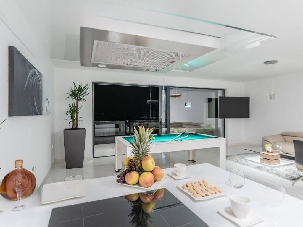 Casa en Opatija, Croacia, 210 m² - imagen 4