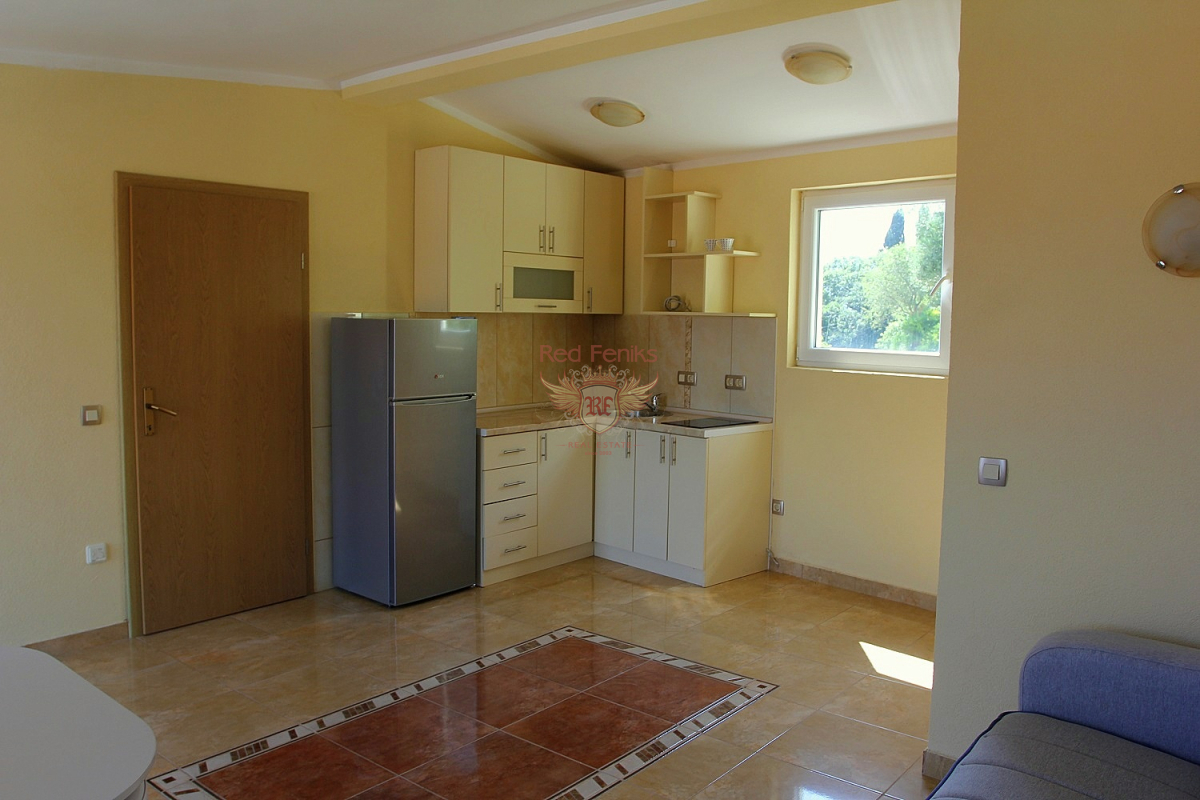Haus in Herceg-Novi, Montenegro, 148 m² - Foto 2