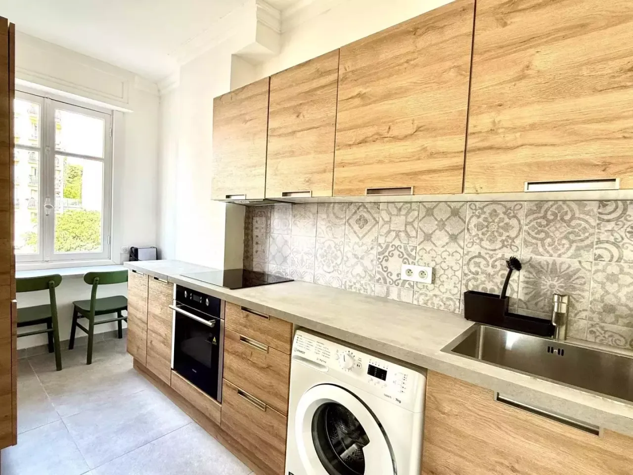 Apartment in Nice, France, 63 m² - picture 7