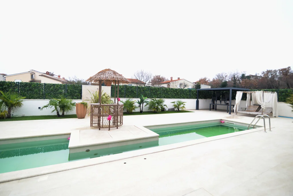 Maison à Poreč, Croatie, 415 m² - image 17