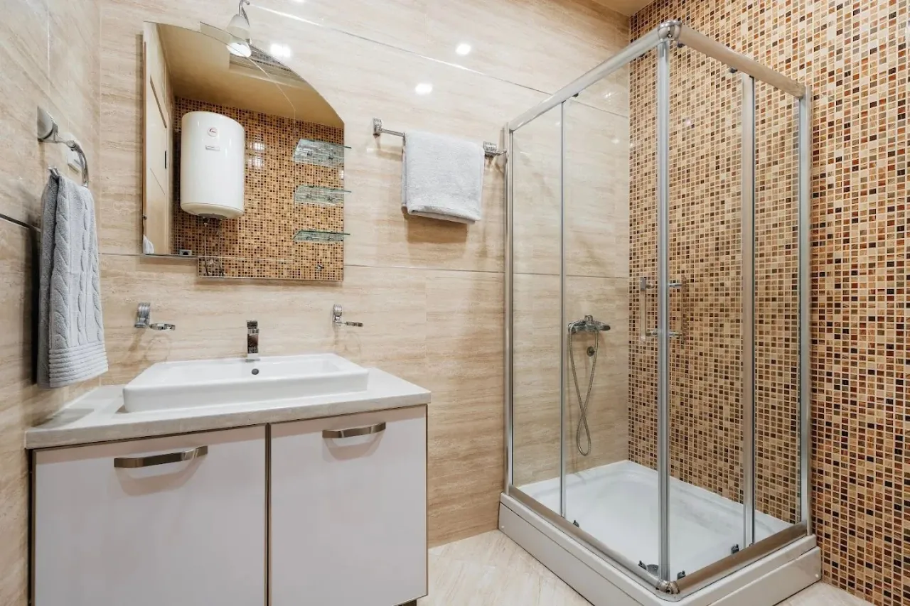 Flat in Budva, Montenegro, 120 m² - picture 12