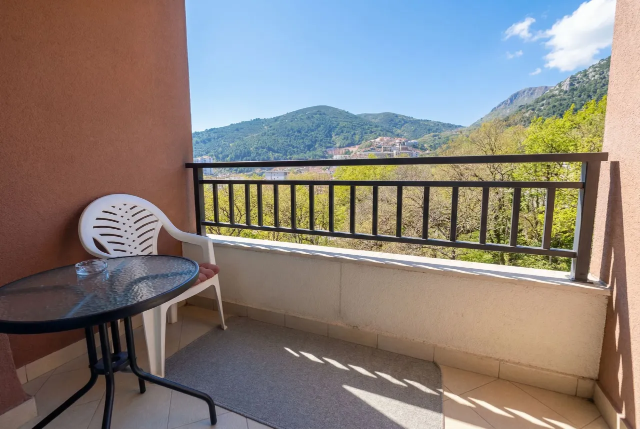 Flat in Budva, Montenegro, 43 m² - picture 4